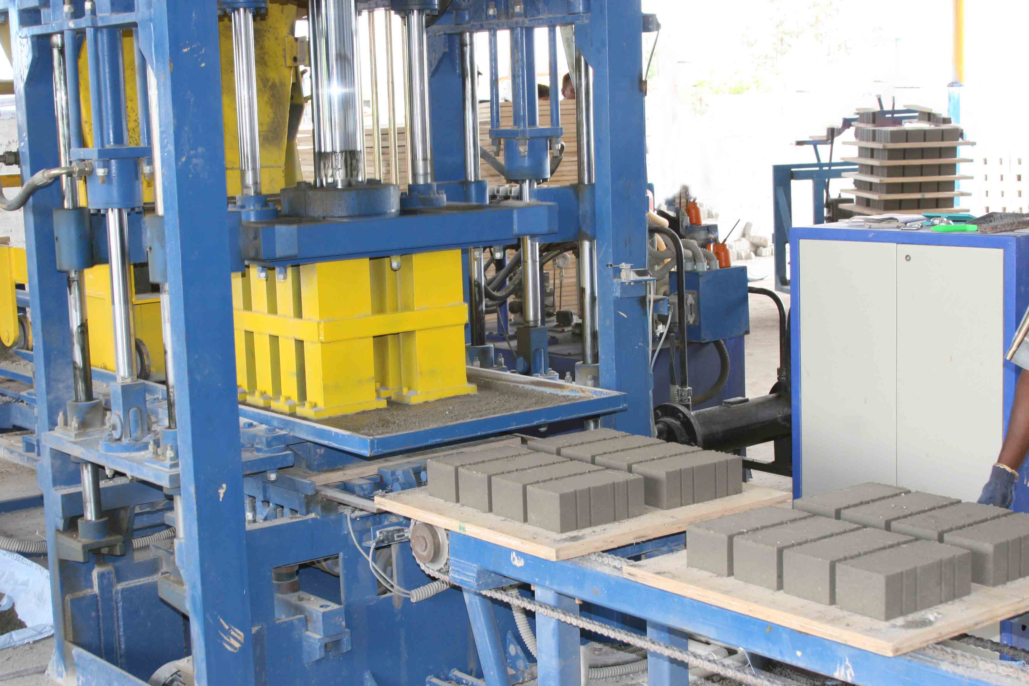 aruna alloy steels environment